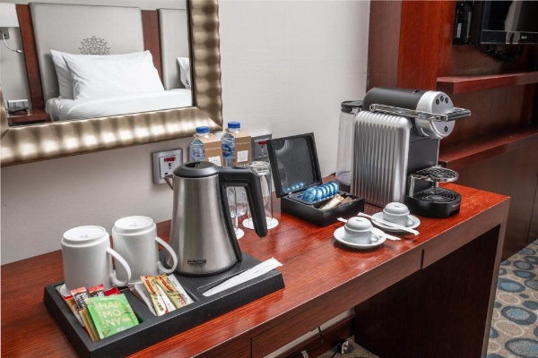 Al Aqeeq Madinah Hotel image 13