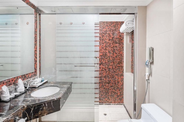 Al Aqeeq Madinah Hotel image 29